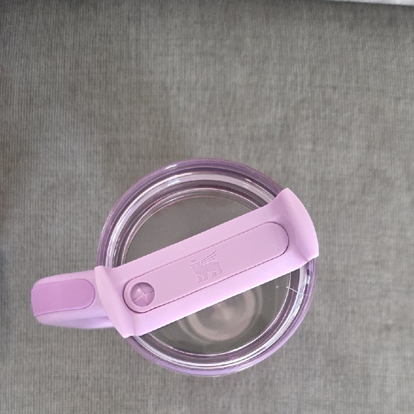 Stanley LoveShackFancy Lavender Floral Quencher H2.0 Tumbler, 40oz., New - Picture 5 of 10